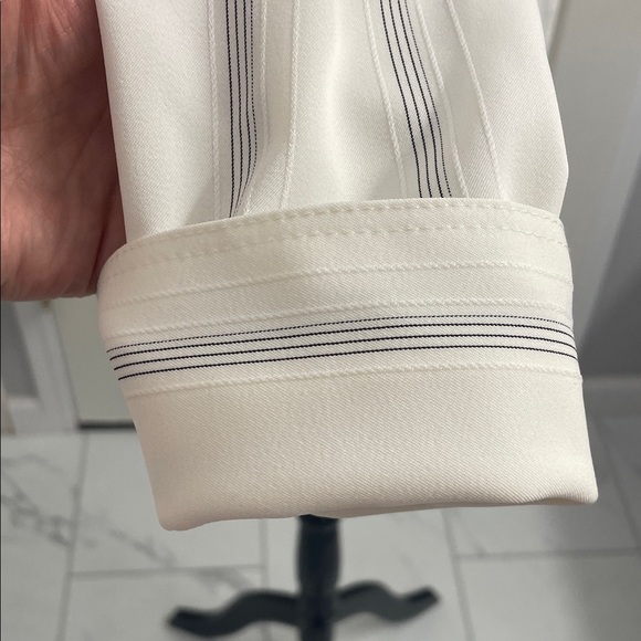 Frank Lyman Design Winter White Striped Blazer Top Button Down Front & Cuffs Sz8 - Picture 5 of 13